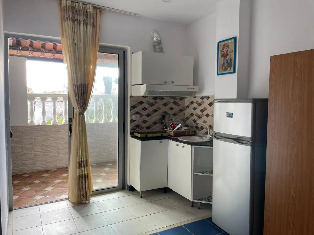 Villa Duka Vlorë 3*,  Αλβανία